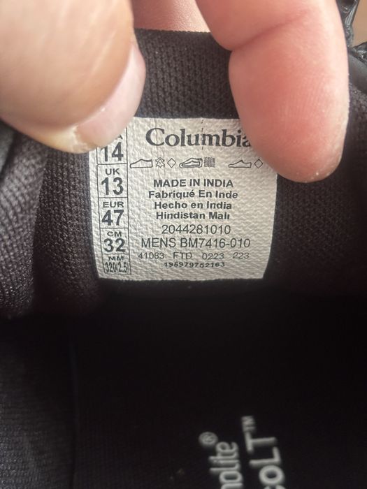 Нови мъжки обувки Colubia