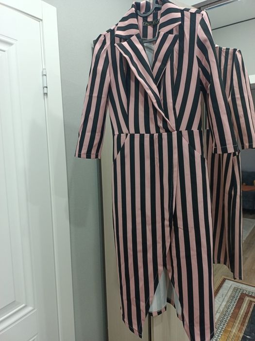 Продам срочно платье