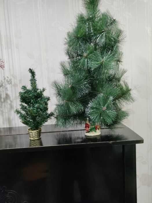 Ёлочки искусственные