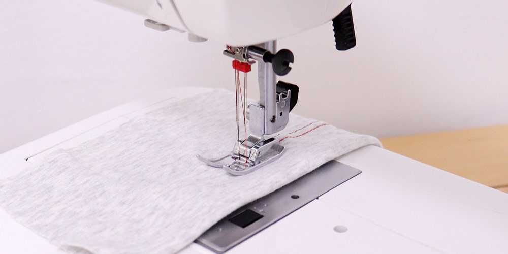 Шевна машина Toyota 21DES - 21операции чисто нова