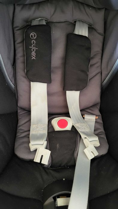 Бебешко столче за кола Cybex aton 5 + изофикс база Cybex Aton Base2Fix