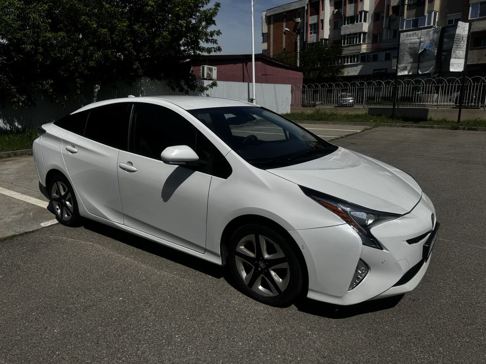 Toyota Prius 4 2017
