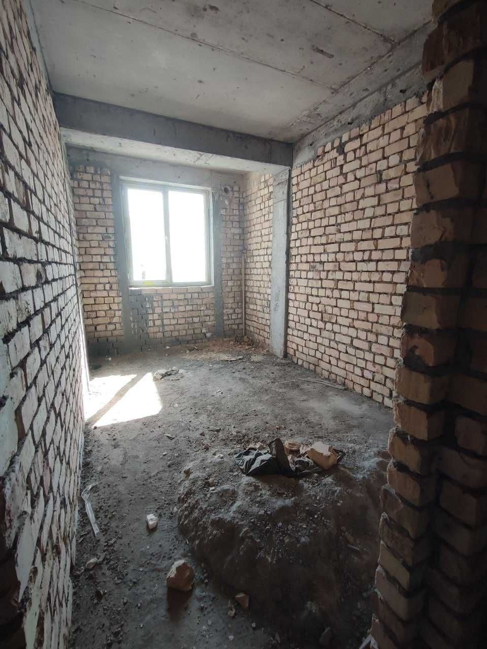 Продам 3/2/5 106м2 Новостройка ЖК Дустлик . парк Янги Узбекистан
