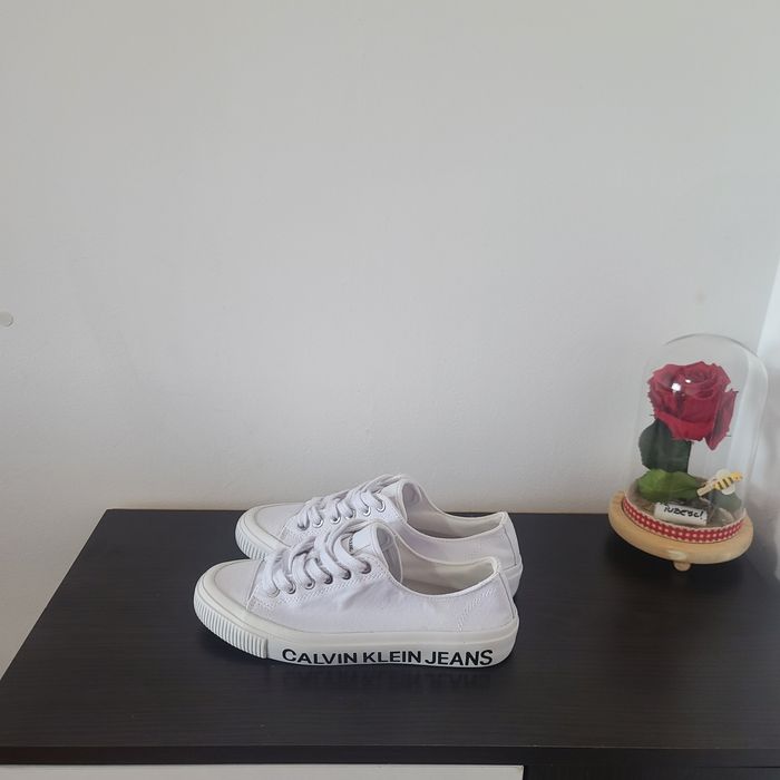Tenesi damă Calvin Klein