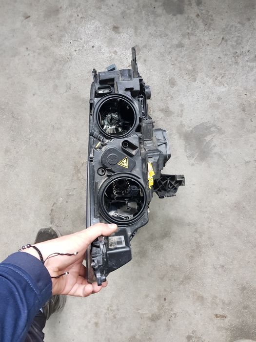 Far xenon stanga ford kuga 2 ,2017,2018,2019,2020