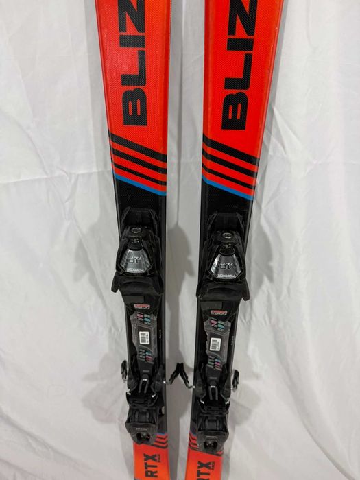 Ski schi carve Blizzard RTX Race 153cm