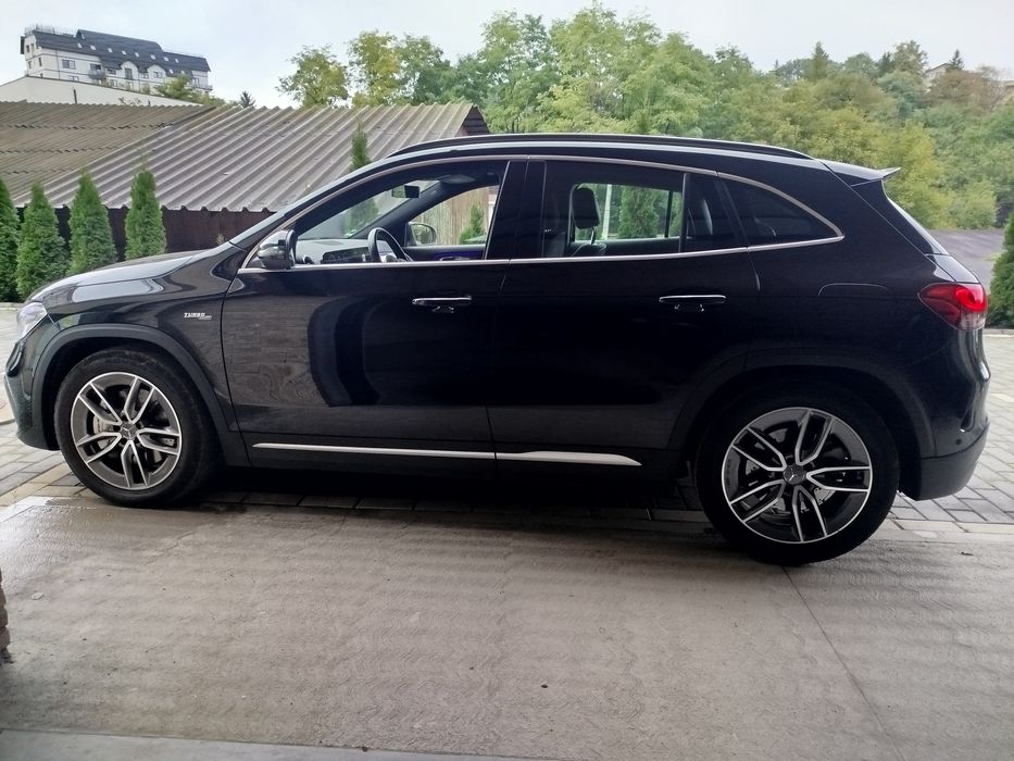 Mercedes Benz GLA35 AMG 4MATIC