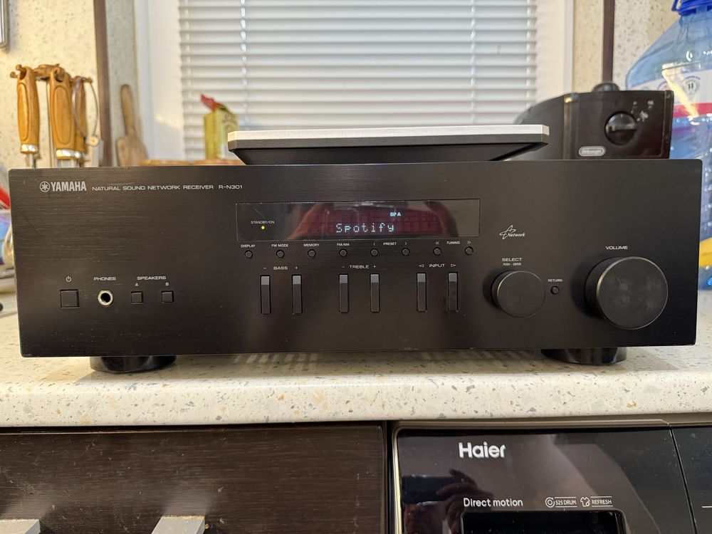 Yamaha R-N301 меежов ресивър