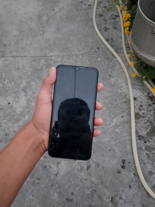 Faqat Samsung a21s ha obmen bor