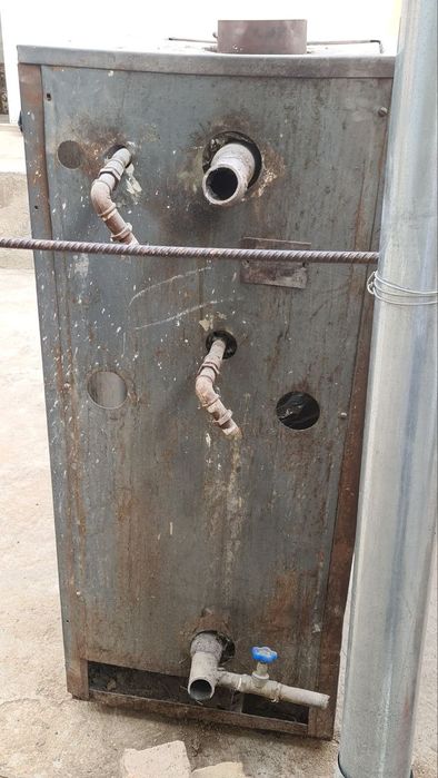 Ariston 100 litr.  Kotyol 2  kontur b/u