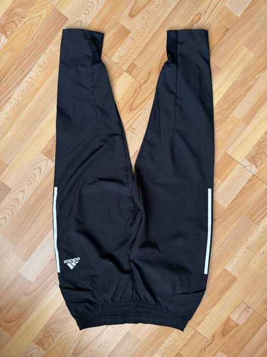 Спортивный костюм adidas (парадная форма ФК Насаф Карши). Новый!