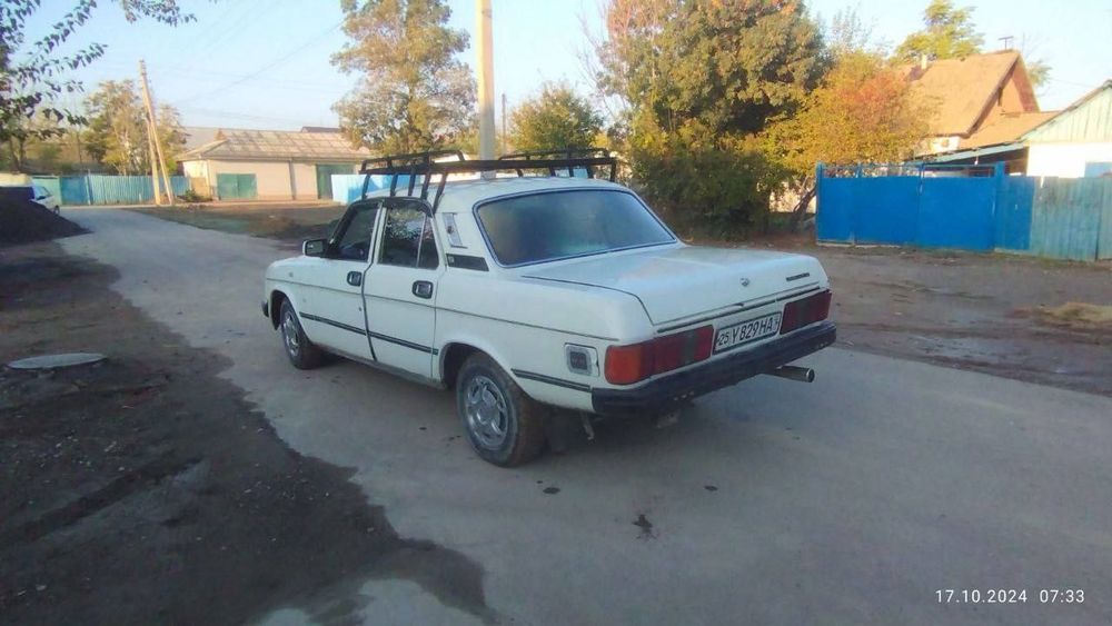 Волга. 31029 сотилади