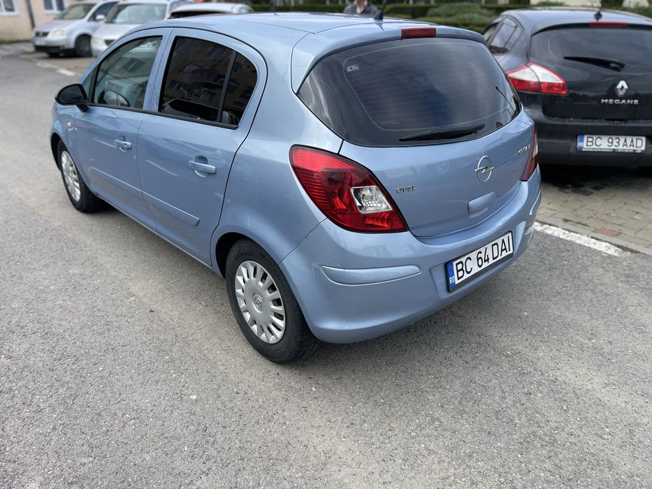 Opel Corsa 1.2 Benzină – 2006 – 80 CP – În stare foarte bună