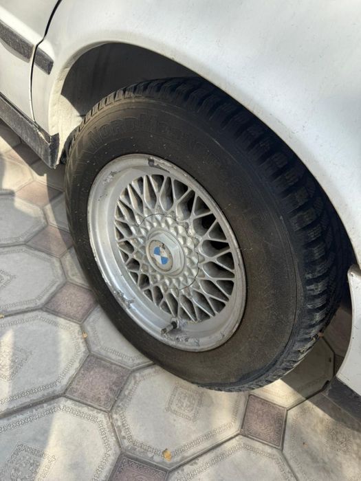 Продам диски от BMW e34