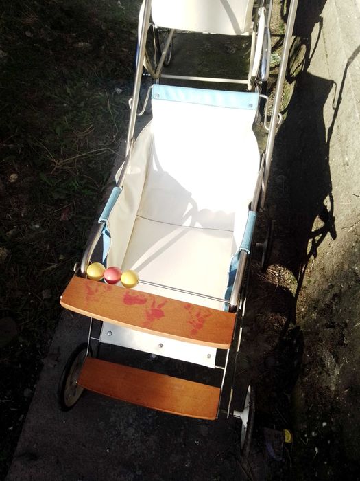 Cărucioare vechi