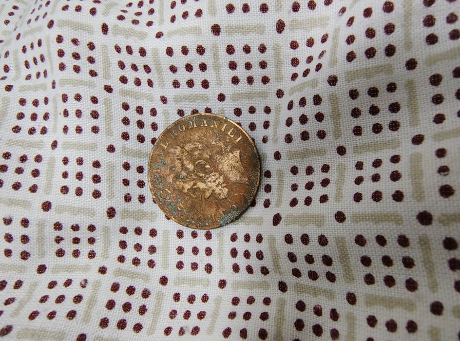 Monezi vechi, argint, medalioane de colectie