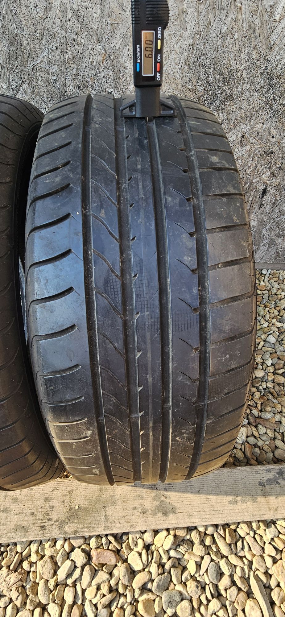 Anvelope Goodyear EficientGrip 235/55 R18 100Y AO