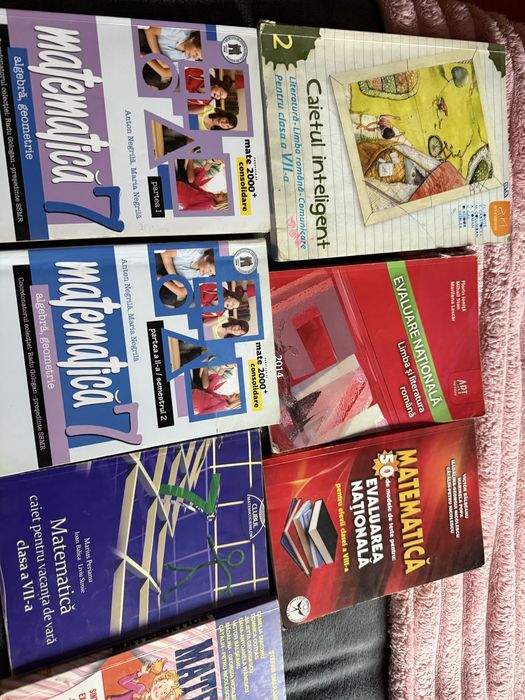 Cărți pentru diverse materi