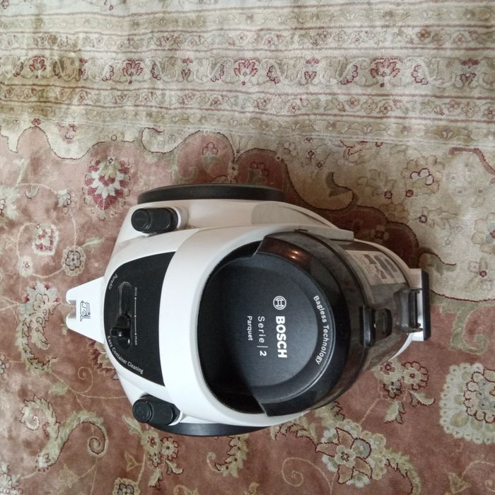 Продам  пылесос Bosсh