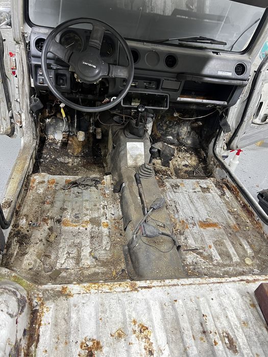 Vand Suzuki Samurai 1986 sj410