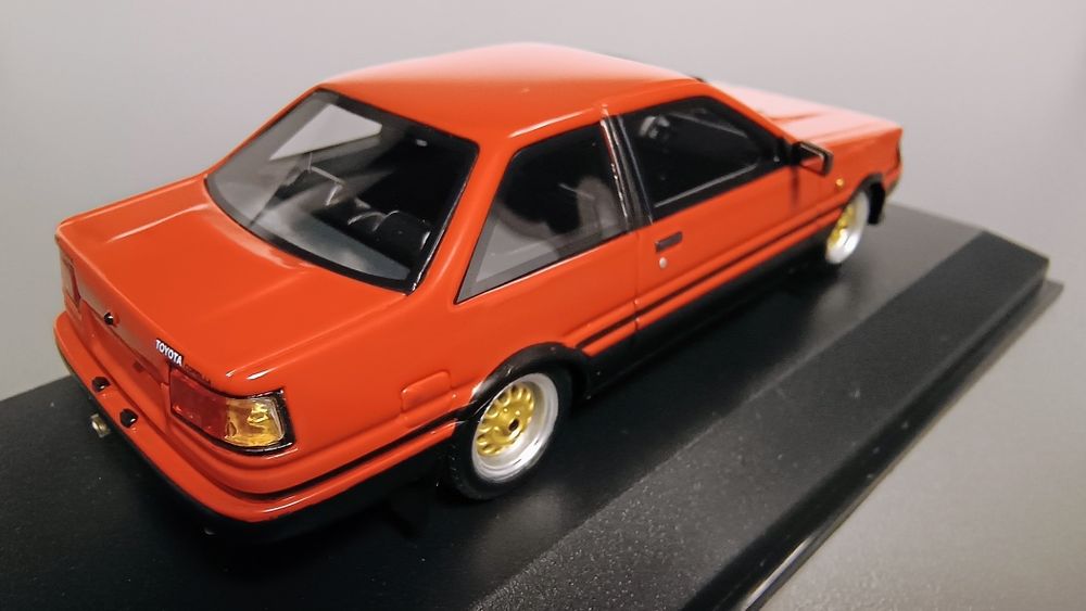 Toyota Corolla GT 1:43 Minichamps