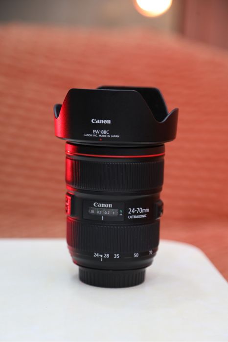 Canon obektiv sotiladi