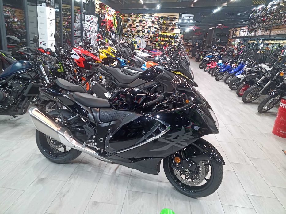 Suzuki Hayabusa my2025 - nou 0 km - livrare prin EST BIKE Campina