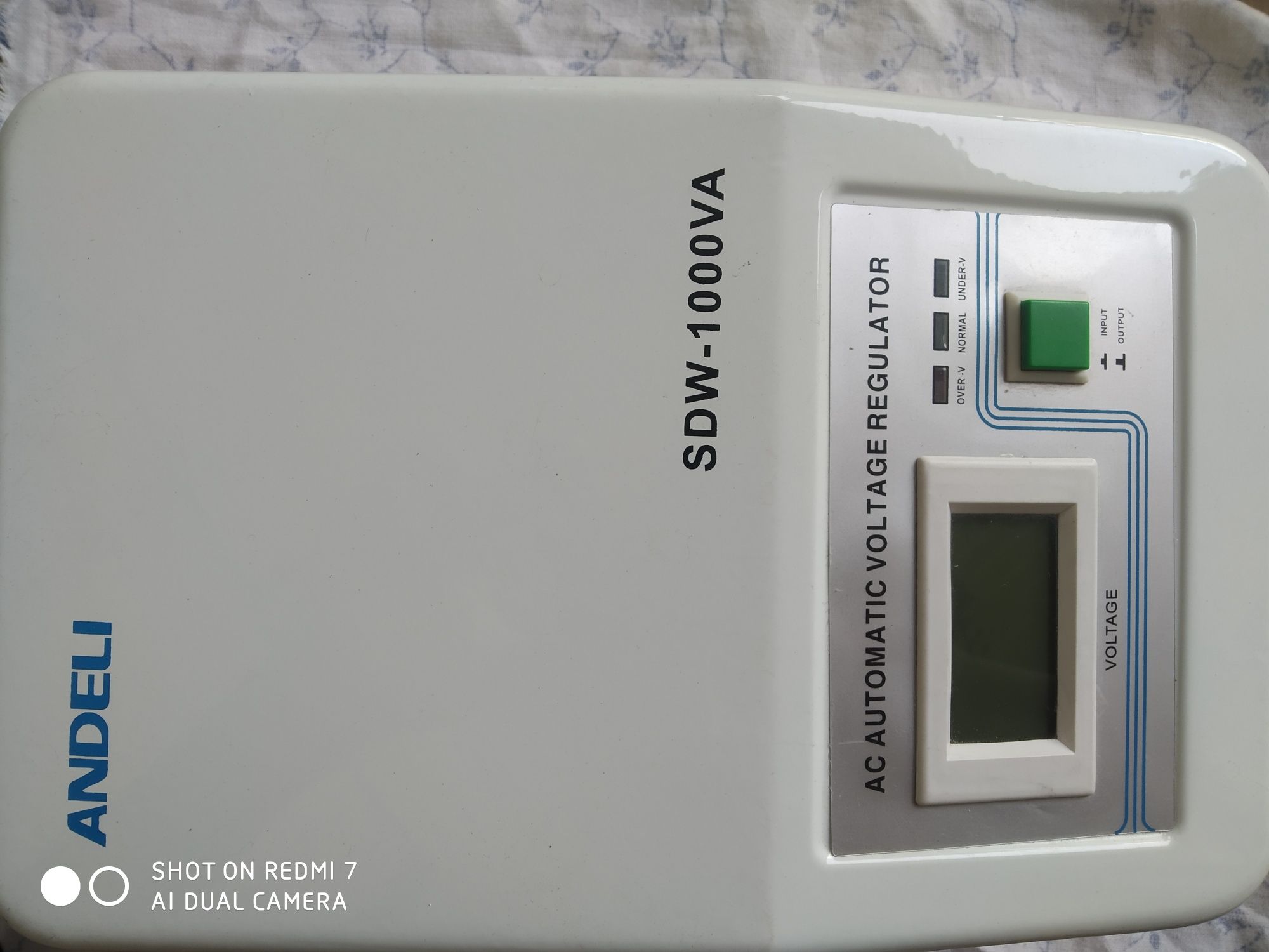 Stalibizator elektr energiyani past qisimlarida bir maromda 220 qilad