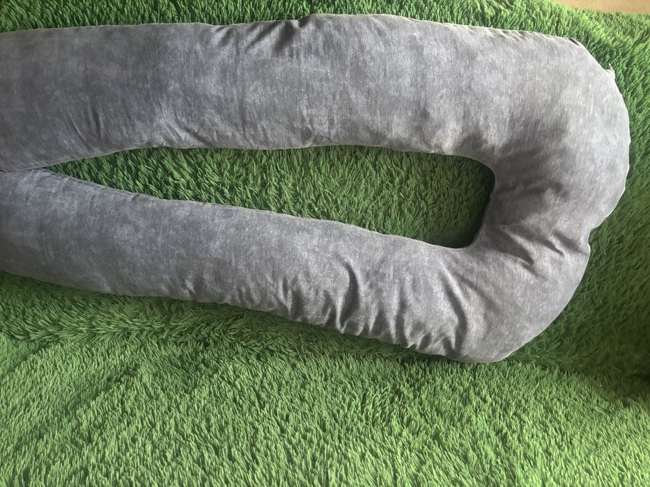 Продам подушку для беременых