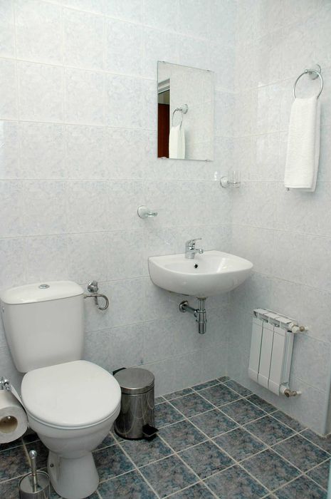 Банско - свободна къща за Нова година - 3 нощ./ 20 места