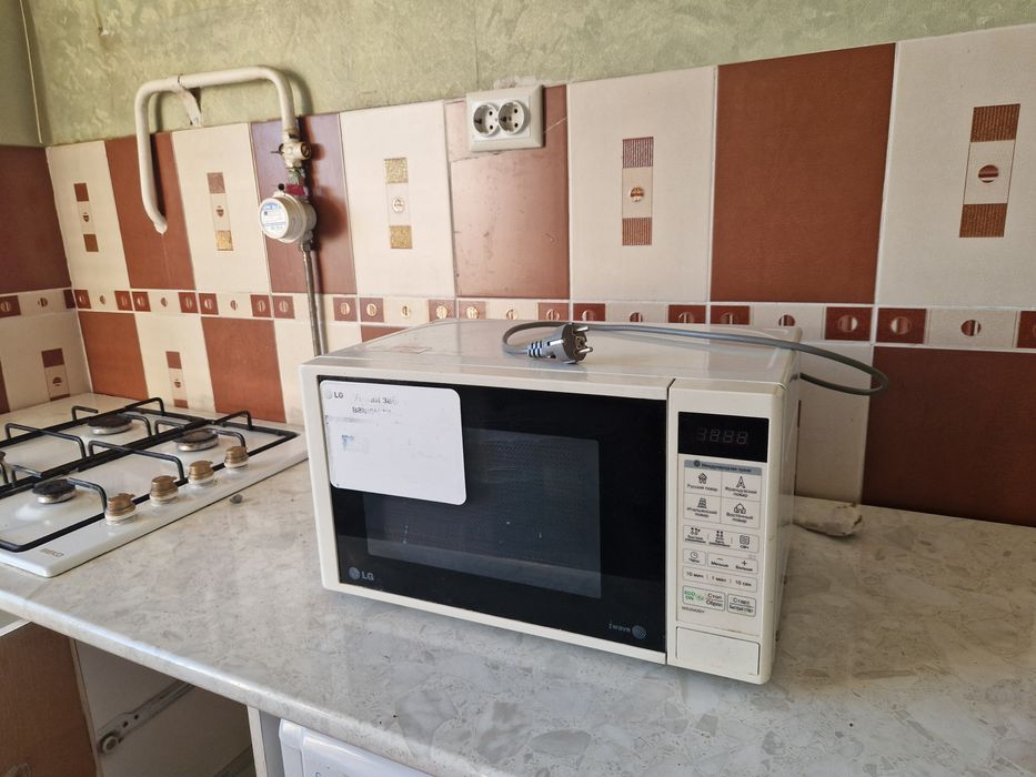 Продам б_у микроволновка