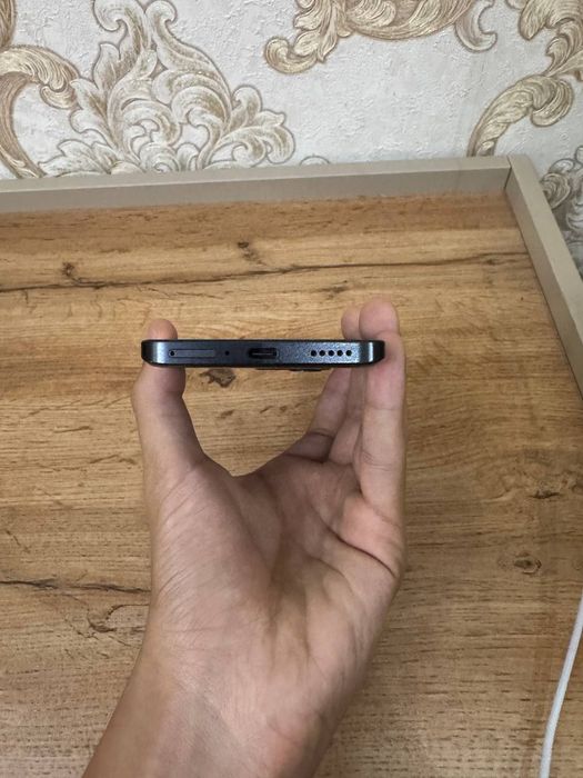 Xiaomi 13T 256gb 8+8 operativka