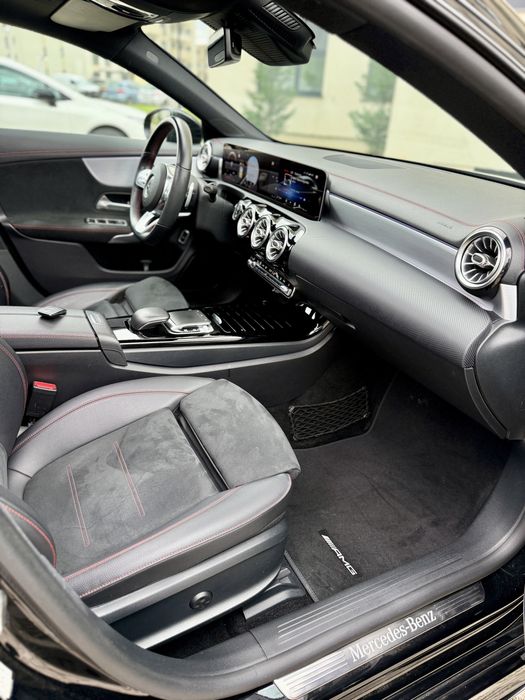 Mercedes Benz CLA/ambientale/panoramic/camere/KM REALI/ RAR efectuat