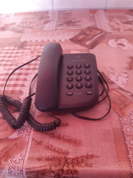 Vand telefoane cu receptor in Turda