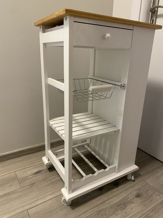 Помощен кухненски шкаф на колела от Lidl