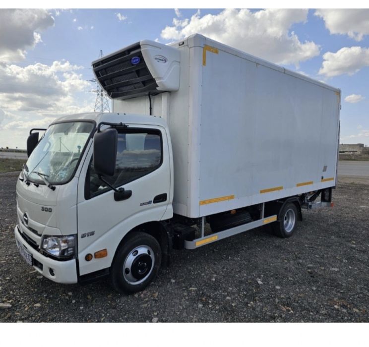 Рефрижератор Hino  Series 300, 2024 года