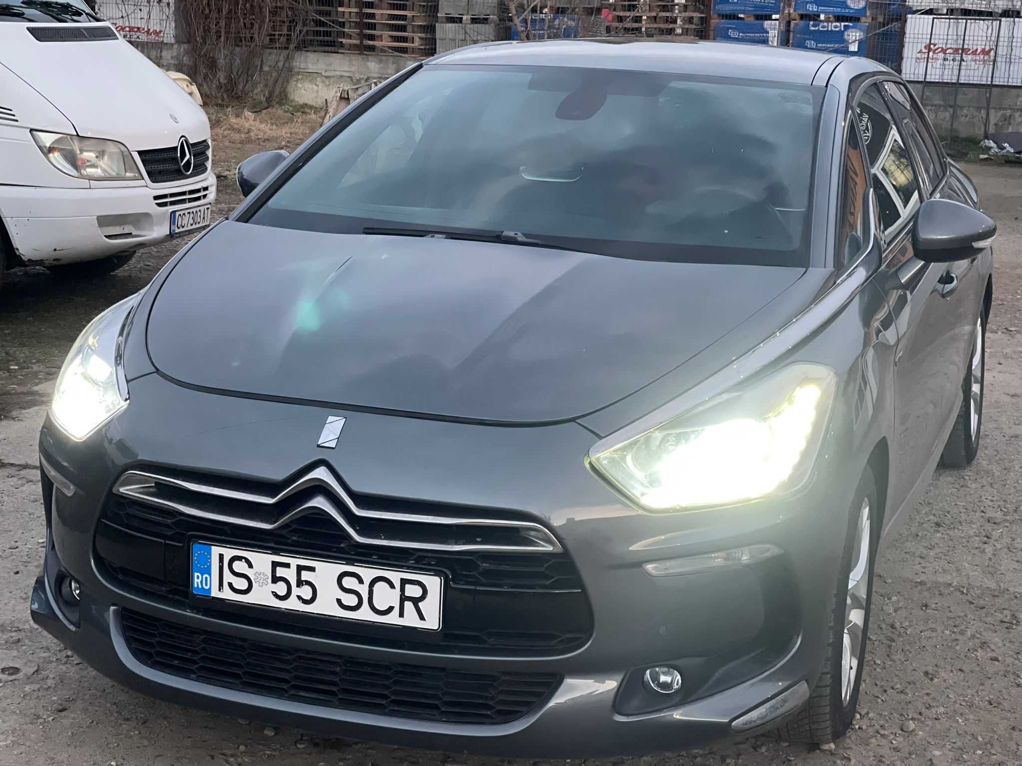 Citroen DS 5 Hybrid 4 - 2.0 - 200Cp