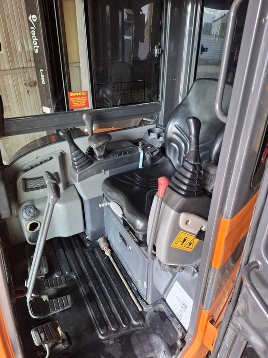 Miniexcavator doosan dx27z