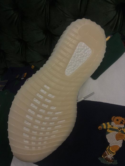 Adidasi Adidas Yeezy Boost Marime 42