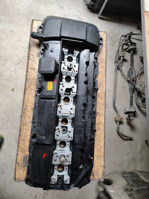 Капак клапани M54B25/M54B22/M54B30