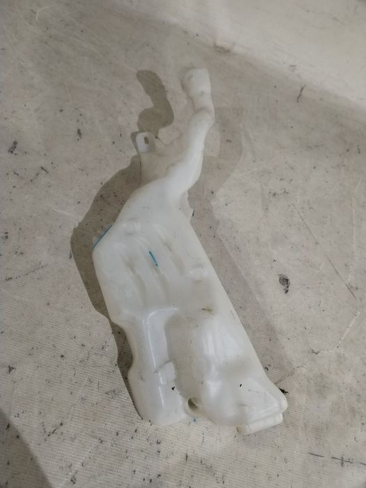 Vas lichid parbriz, Renault Megane 4, 2016, 2017, 2018, 2019, 2020, cod origine OE 289100350R.