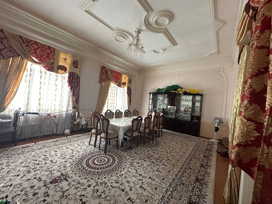 Shayxontohurda uchastka sotiladi surochni 6 sotix