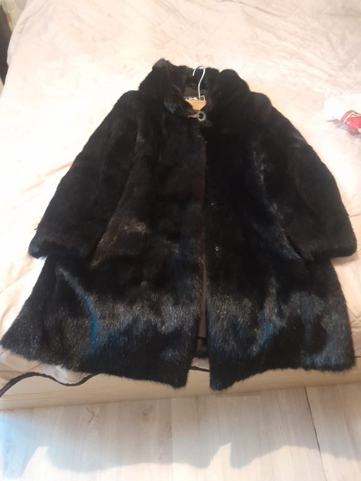 Продам Норковую шубу