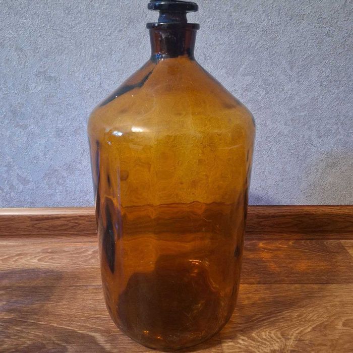 Химия учун банкалар, копкок билан, 2 ва 5 литр.