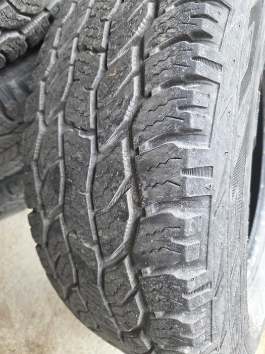 Гуми за джип 245/70R16