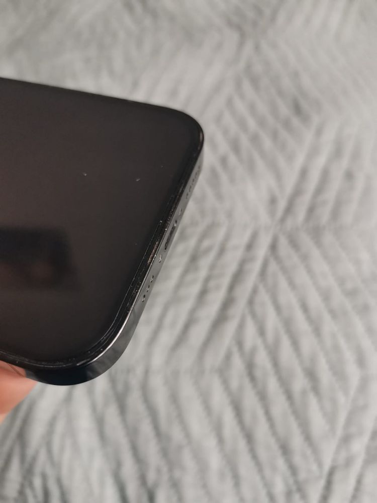 Продавам IPHONE 14 PRO
