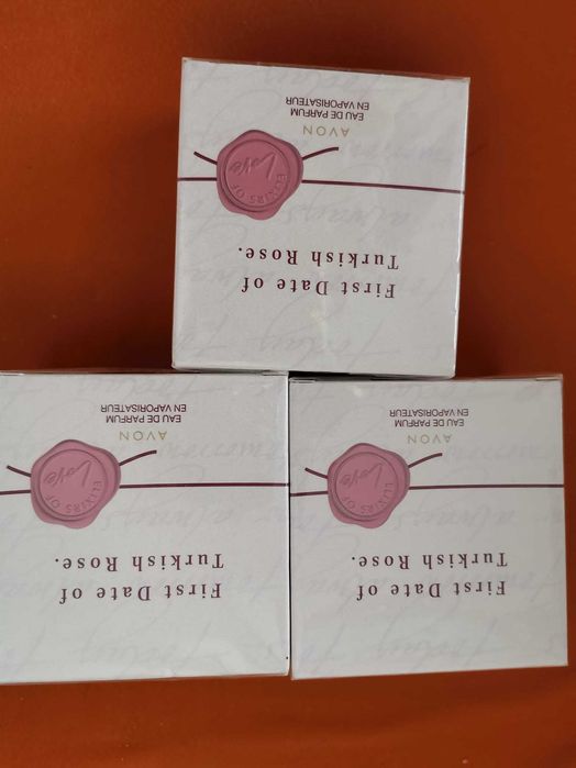 Avon reduceri lichidare stoc