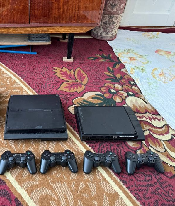 Ps3 Lar Koreyadan kelgan xotirasi 500GB dan 4ta bor