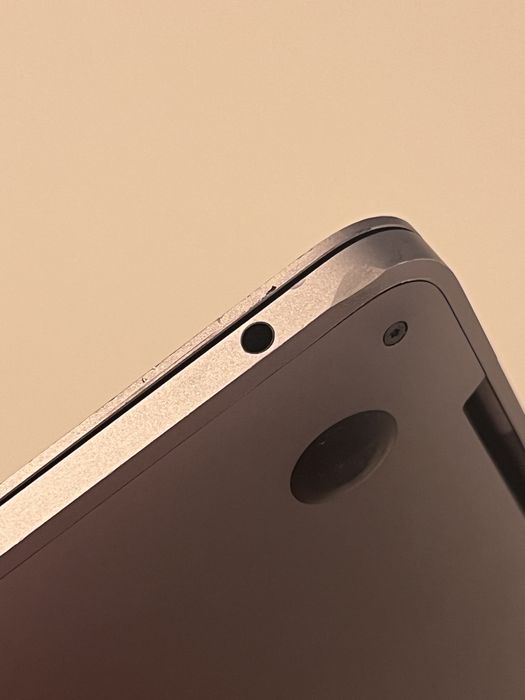 MacBook Pro 2016 i5 13inch 256gb