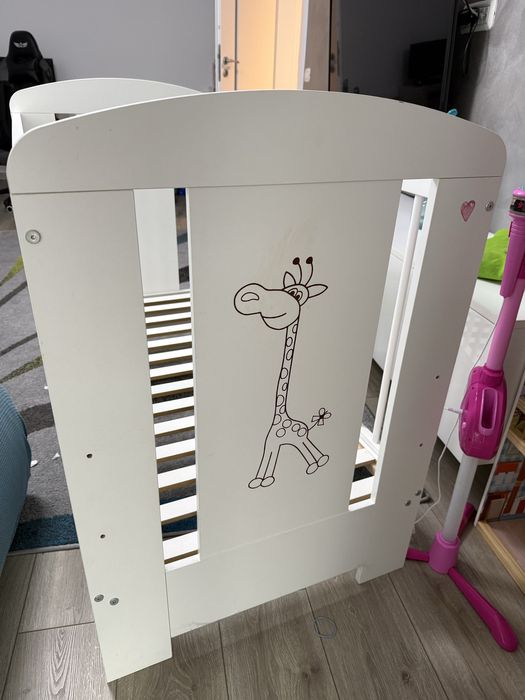 Patut ikea in stare forte buna